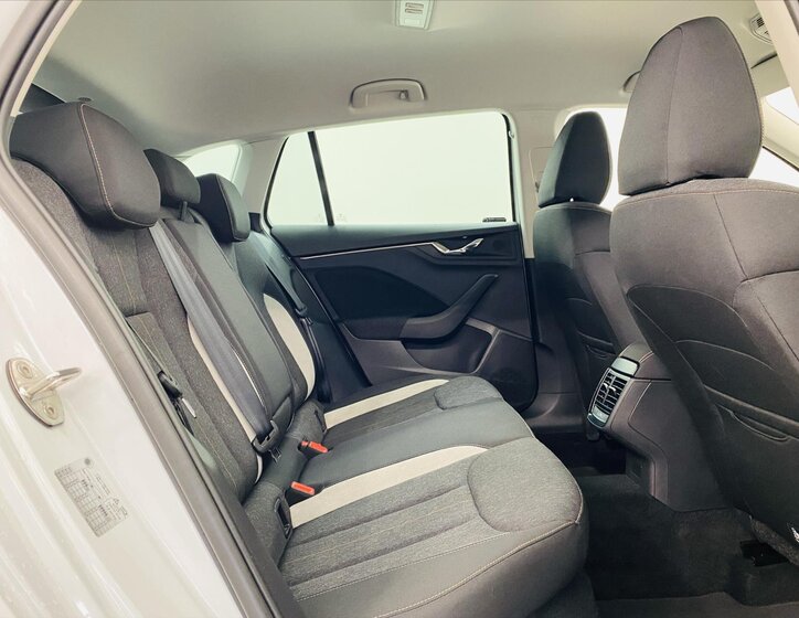 Škoda Scala Hatchback 999,0 85 kw