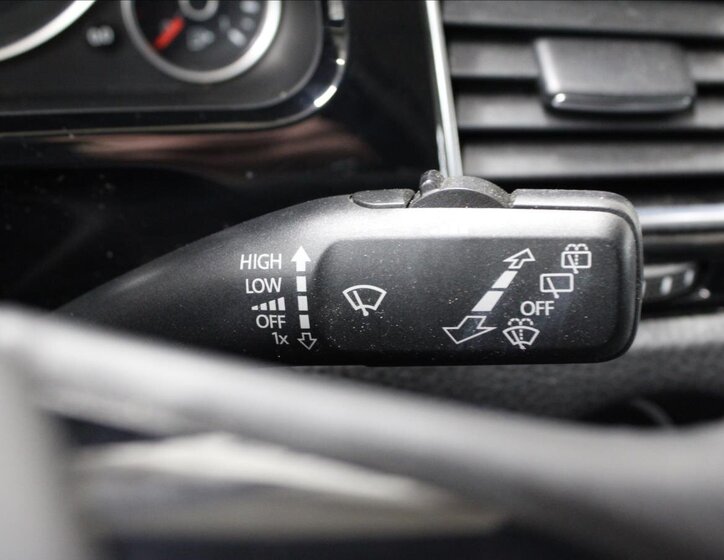 Volkswagen Touareg 21