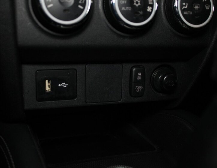 Mitsubishi ASX SUV / Terénní 1,6 l 86 kw