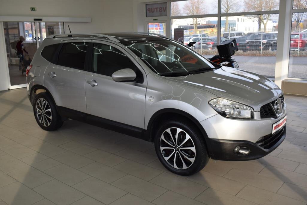 Nissan Qashqai SUV 2,0 l 104 kw