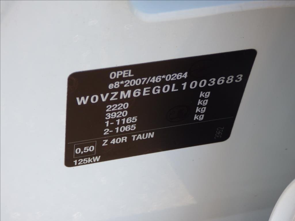 Opel Insignia Hatchback 2,0 l 125 kw