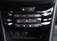 Peugeot 208 Hatchback 1,2 l 60 kw