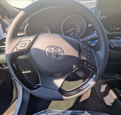 Toyota C-HR 5