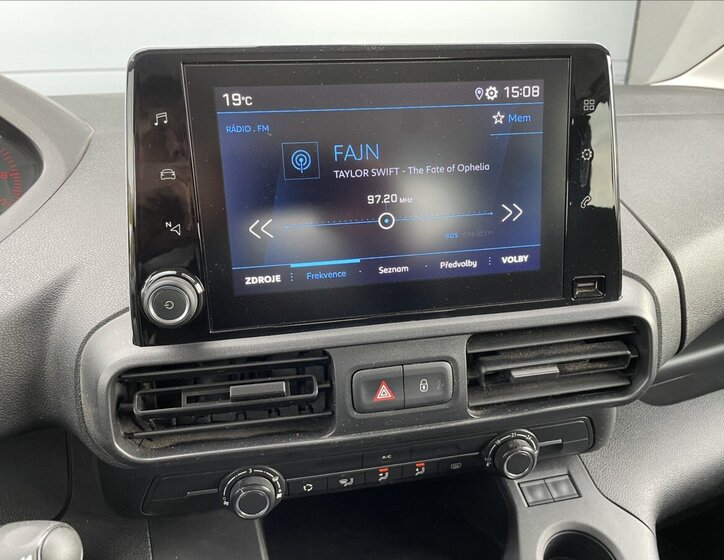 Peugeot Rifter Sedan / Limuzína 1,5 l 75 kw