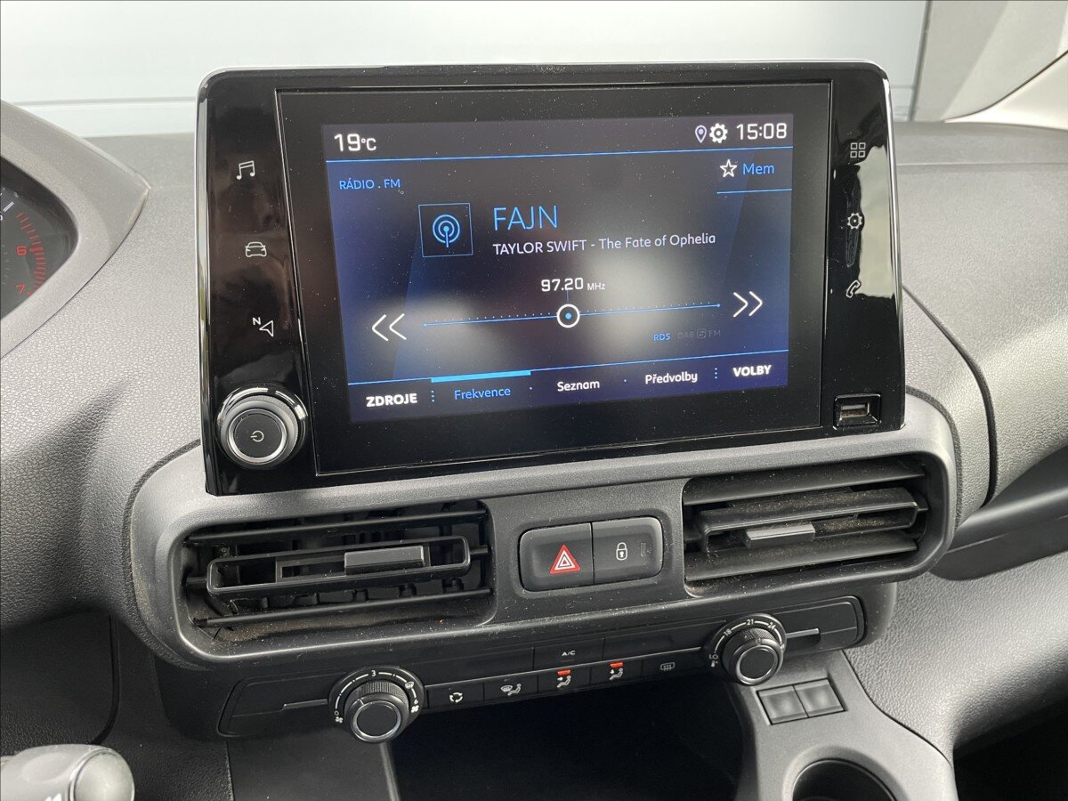 Peugeot Rifter Sedan / Limuzína 1,5 l 75 kw