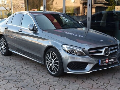 Mercedes-Benz Třídy C Sedan / Limuzína 2,1 l 125 kw