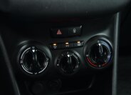 Peugeot 208 Hatchback 1,2 l 60 kw