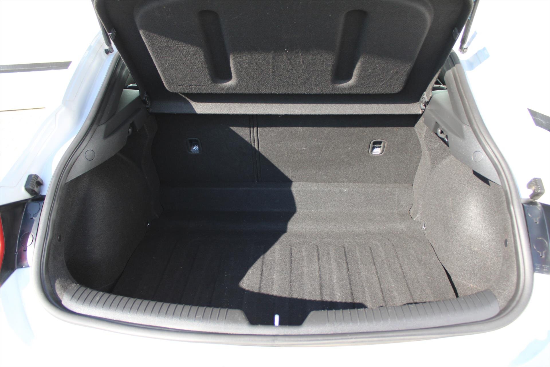 Hyundai i30 Hatchback 998,0 88 kw