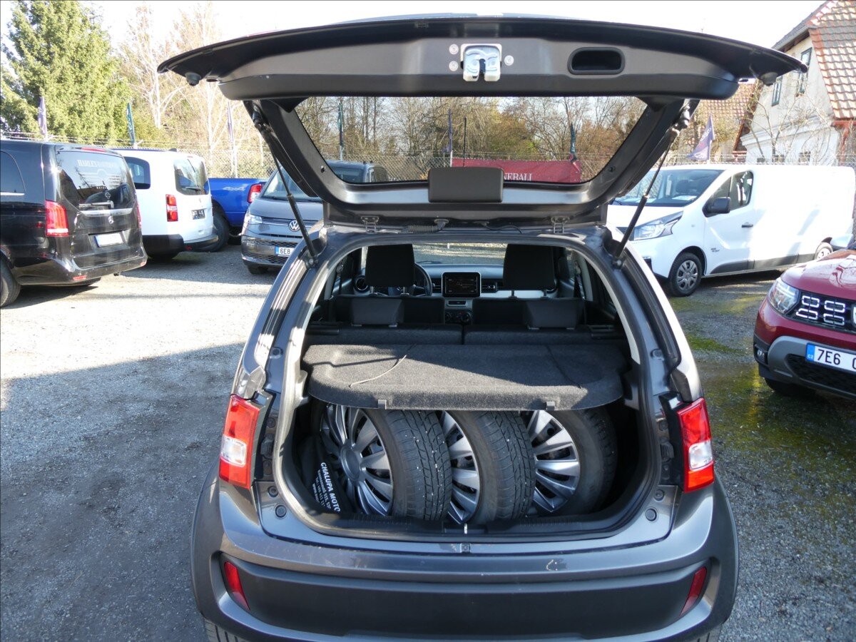 Suzuki Ignis Hatchback 1,2 l 66 kw