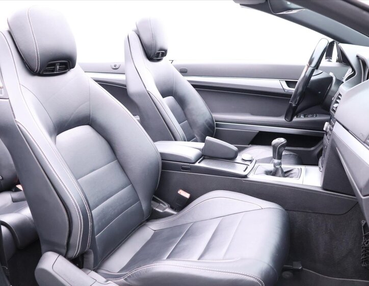 Mercedes-Benz Třídy E 21