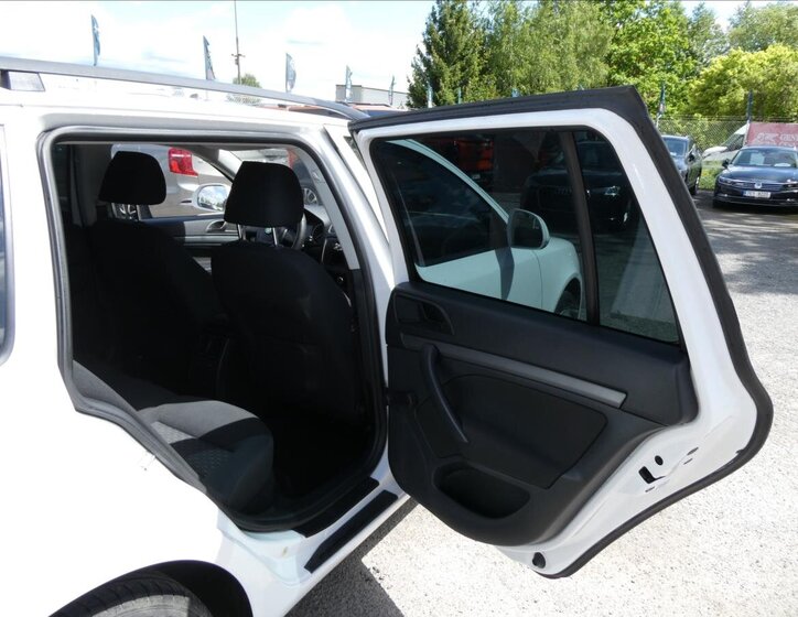 Škoda Octavia Kombi 1,2 l 77 kw