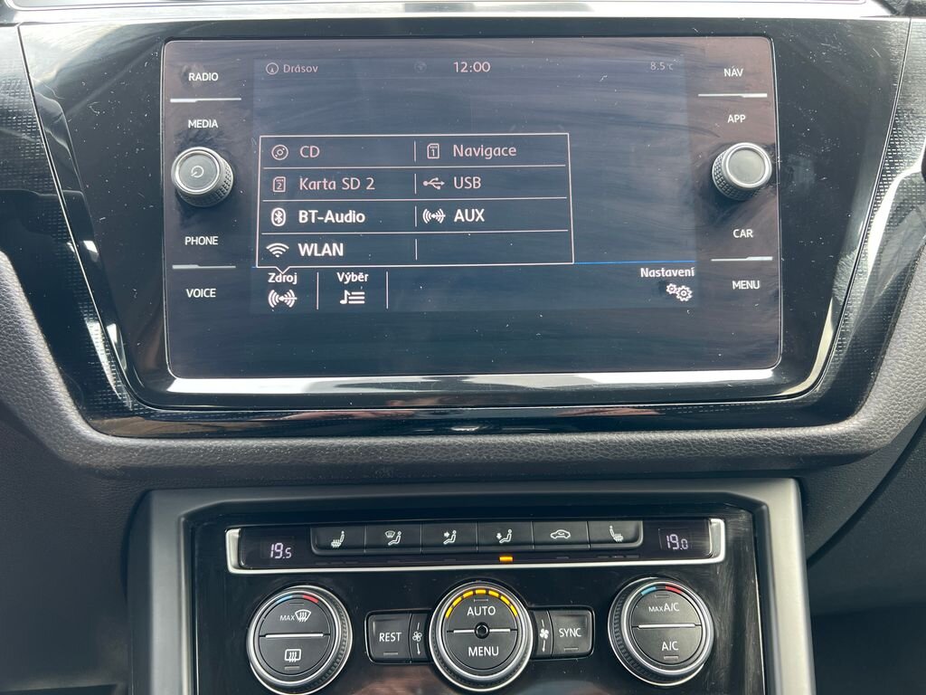 Volkswagen Touran MPV 1,4 l 110 kw