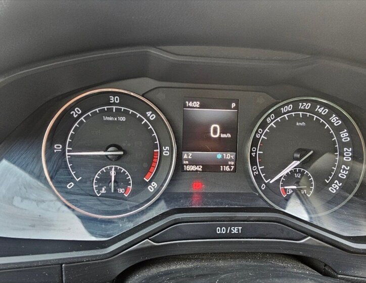 Škoda Superb Kombi 0,0 140 kw