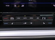 Volkswagen Touareg 75