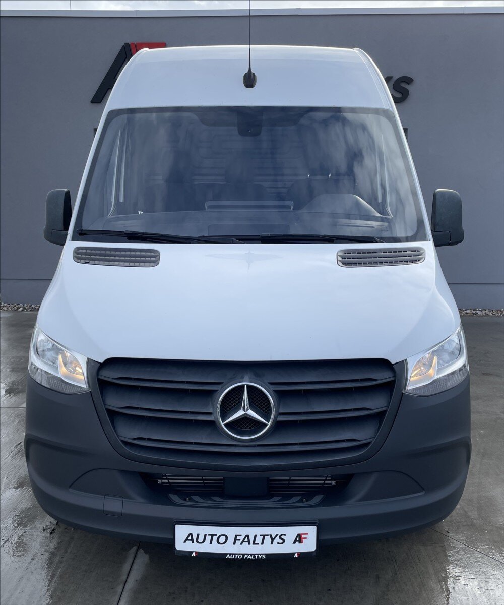 Mercedes-Benz Sprinter Skříň 2,1 l 105 kw