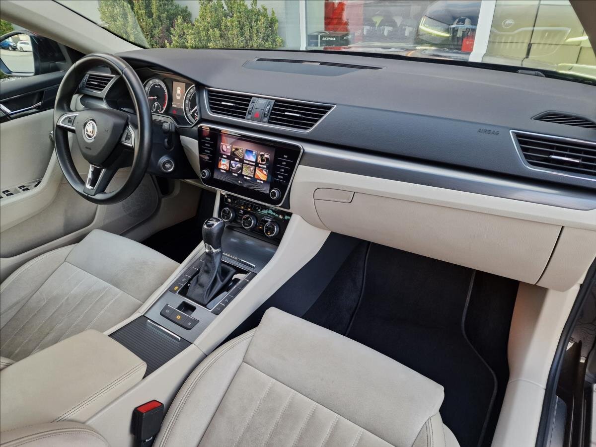 Škoda Superb Liftback 1,5 l 110 kw