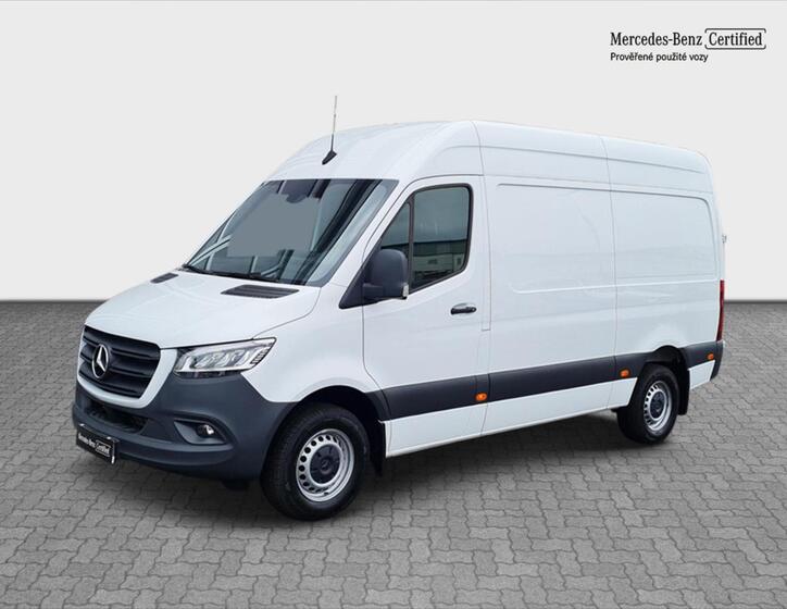 Mercedes-Benz Sprinter 1