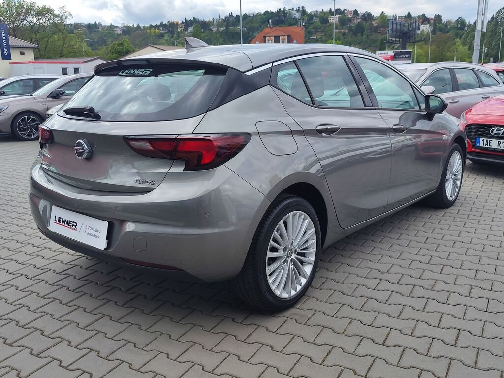 Opel Astra Hatchback 1,4 l 92 kw