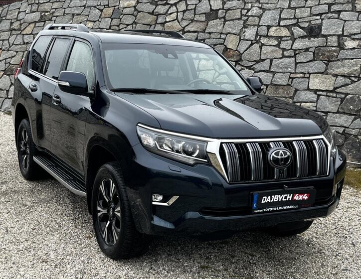 Toyota Land Cruiser 1