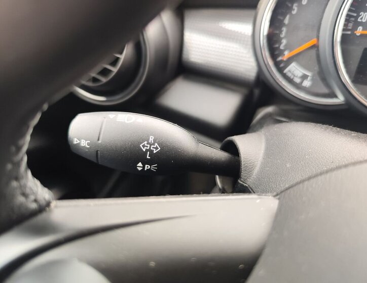 Mini Cooper Hatchback 1,5 l 100 kw