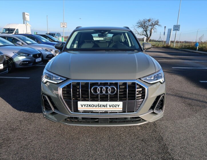 Audi Q3 SUV 2,0 l 110 kw