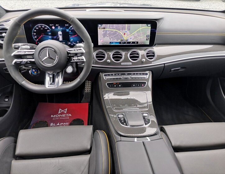 Mercedes-Benz Třídy E Kombi 4,0 l 450 kw