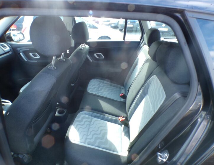 Škoda Fabia Kombi 1,6 l 77 kw