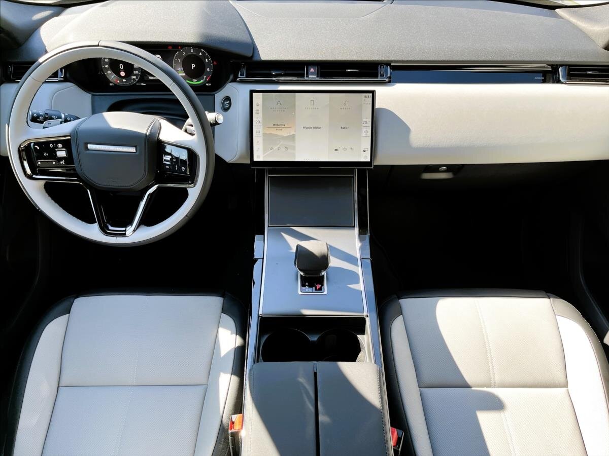Land Rover Range Rover Velar SUV / Terénní 2,0 l 297 kw