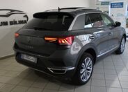 Volkswagen T-Roc 5