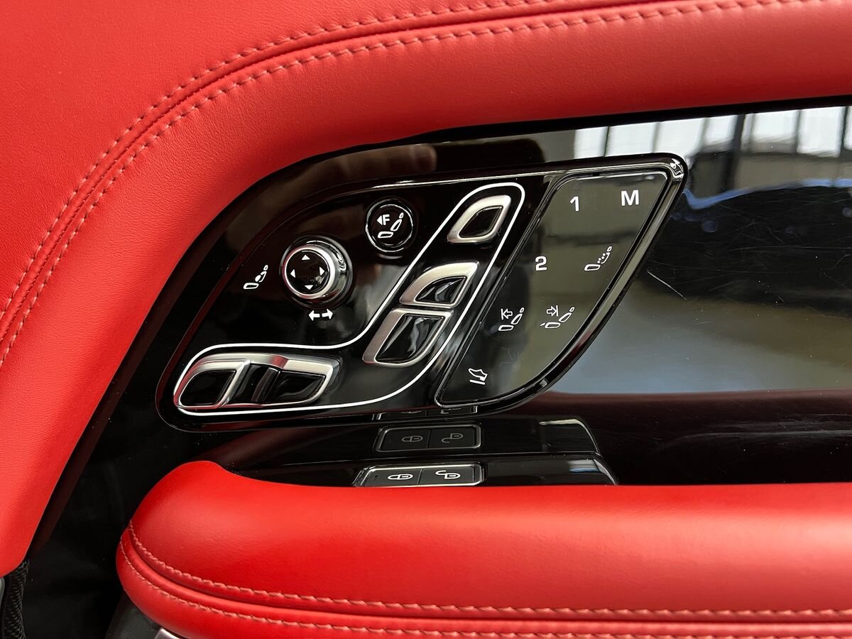 Land Rover Range Rover SUV / Terénní 3,0 l 190 kw