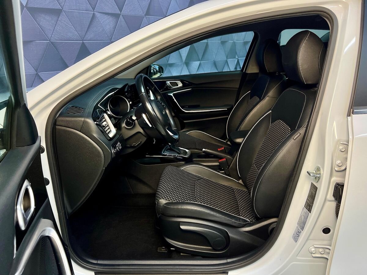 KIA Ceed Hatchback 1,6 l 100 kw