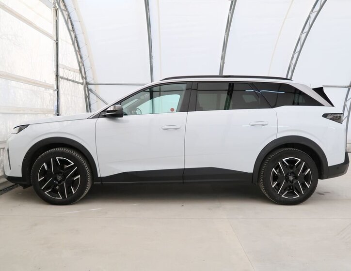 Peugeot 5008 SUV / Terénní 1,2 l 100 kw