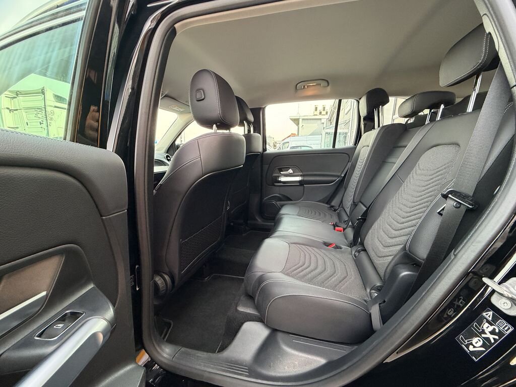 Mercedes-Benz GLB SUV / Terénní 2,0 l 85 kw