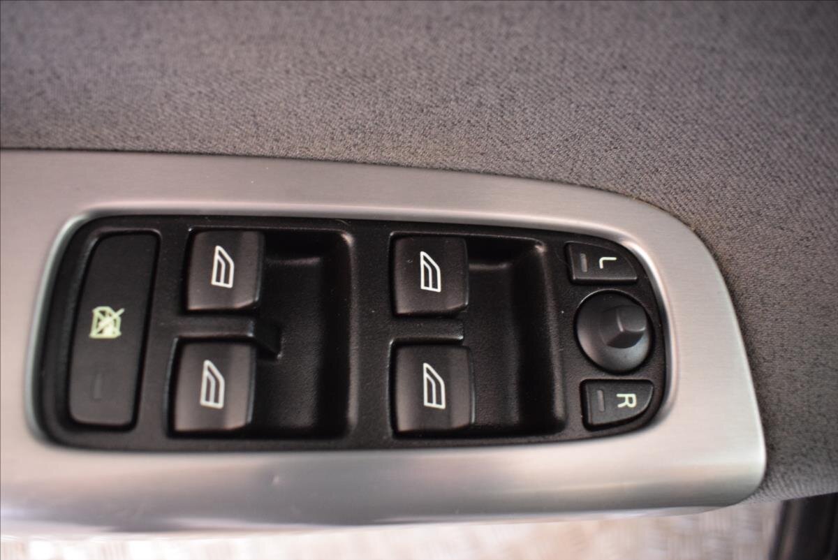 Volvo V50 Kombi 1,6 l 80 kw