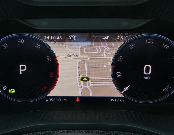 Škoda Karoq SUV / Terénní 1,5 l 110 kw