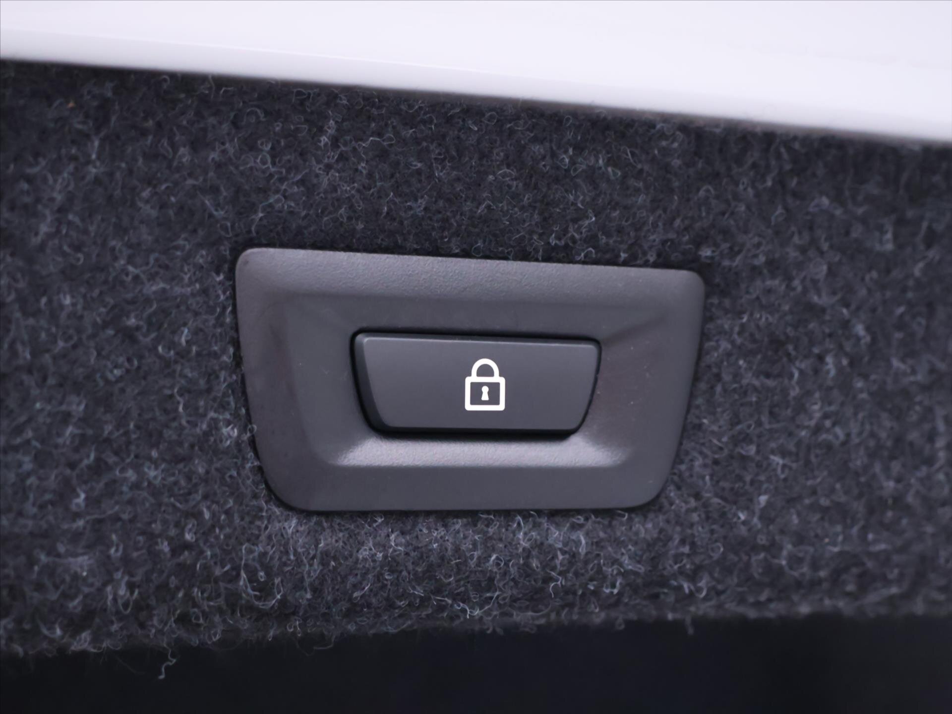 BMW Řada 5 Sedan 2,0 l 135 kw