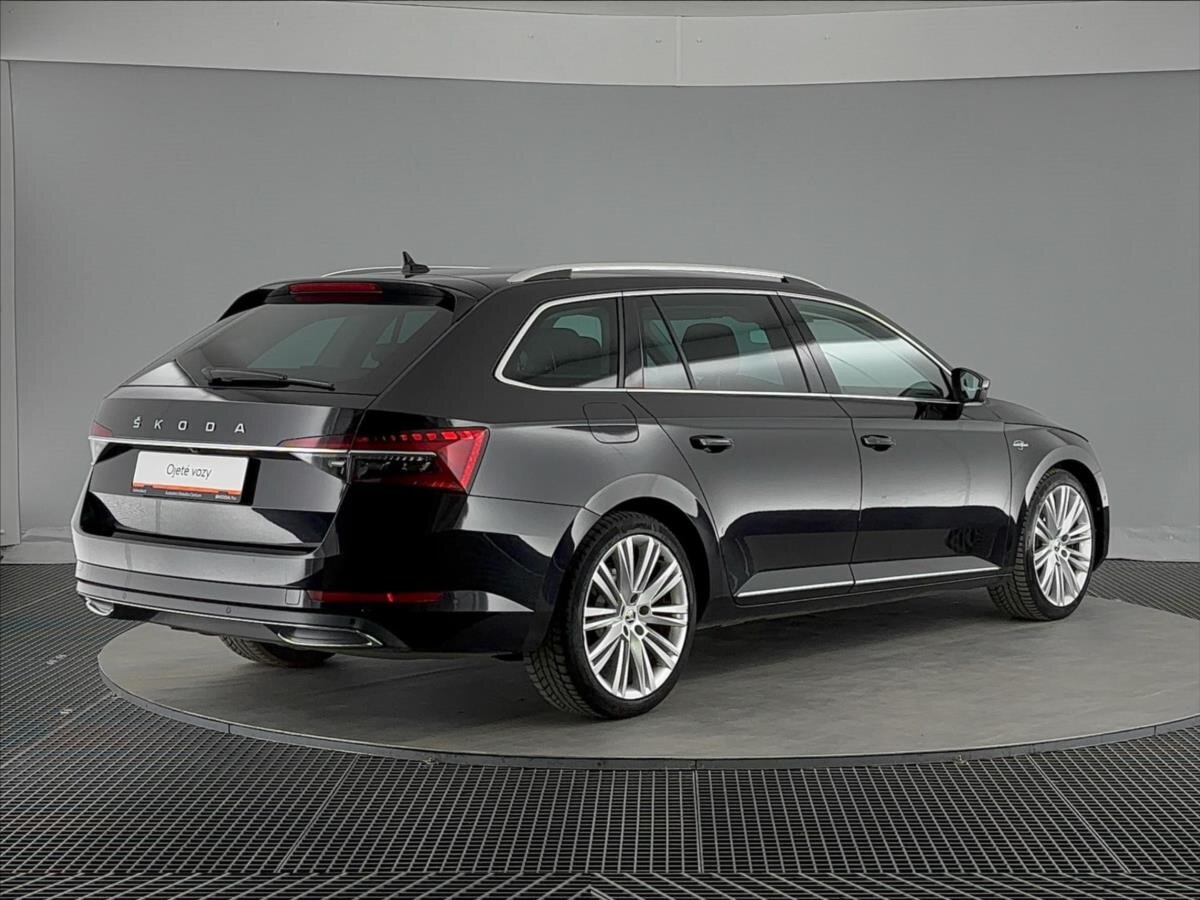 Škoda Superb Kombi 2,0 l 147 kw