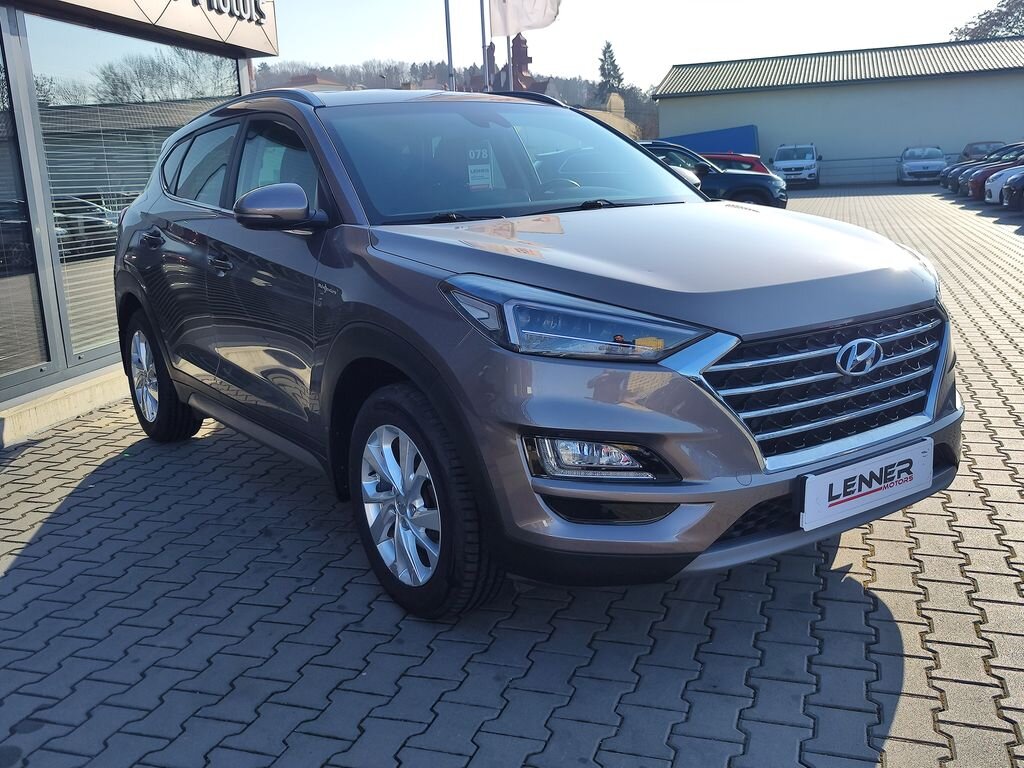 Hyundai Tucson SUV / Terénní 1,6 l 100 kw
