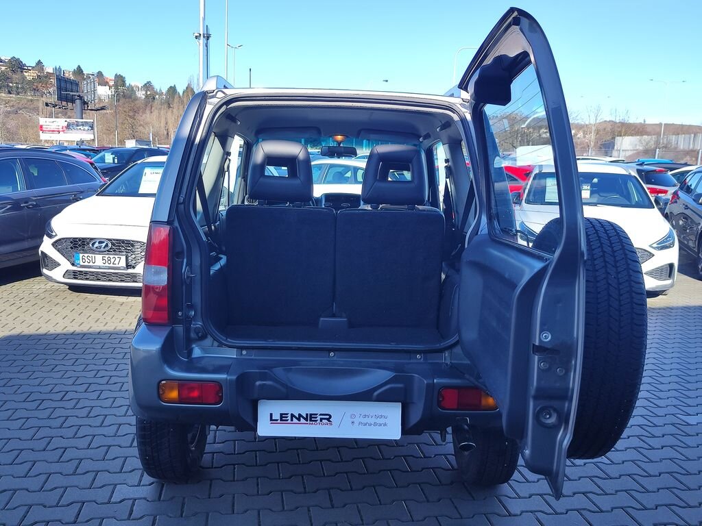 Suzuki Jimny SUV 1,3 l 63 kw