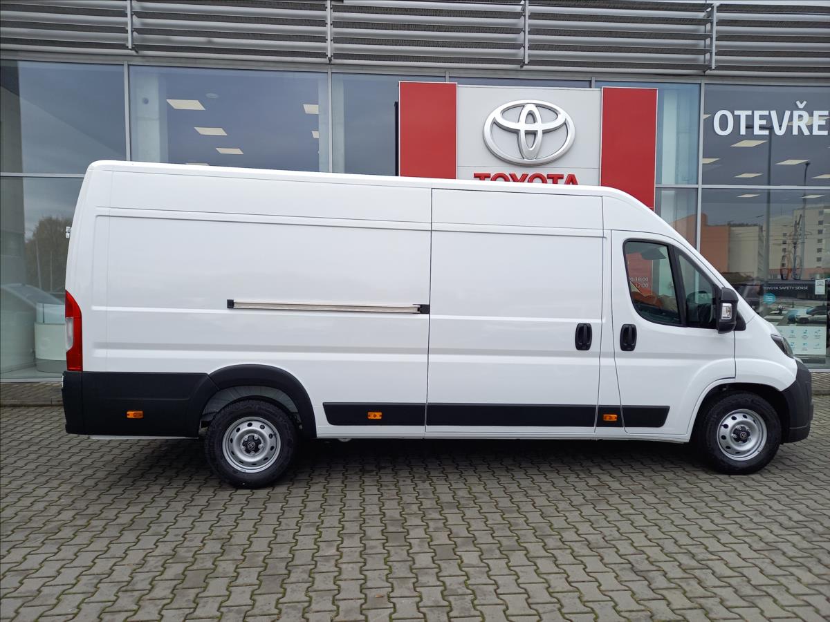 Toyota Proace Max