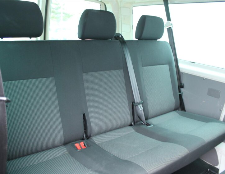 Volkswagen Transporter Kombi 2,0 l 110 kw