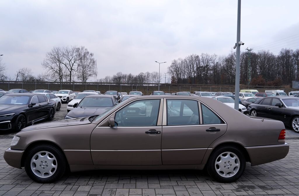 Mercedes-Benz Třídy S Sedan 3,2 l 170 kw