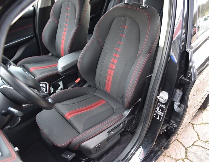 BMW Řada 2 MPV 1,5 l 100 kw