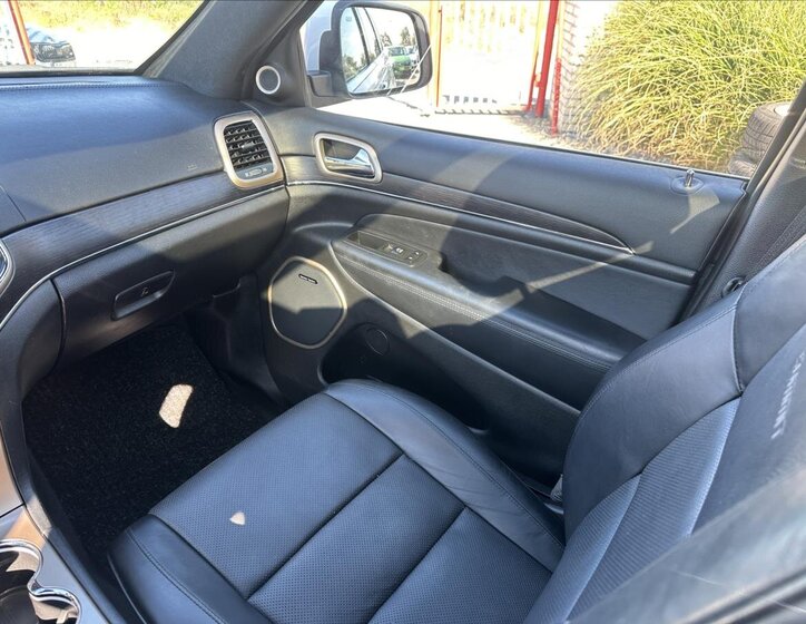 Jeep Grand Cherokee SUV / Terénní 3,0 l 184 kw