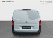 Mercedes-Benz Vito 6