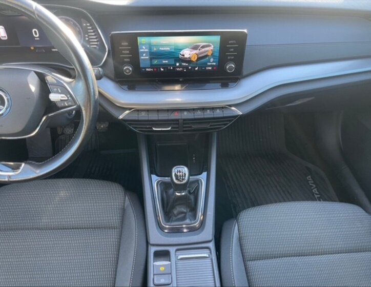 Škoda Octavia Kombi 1,5 l 110 kw