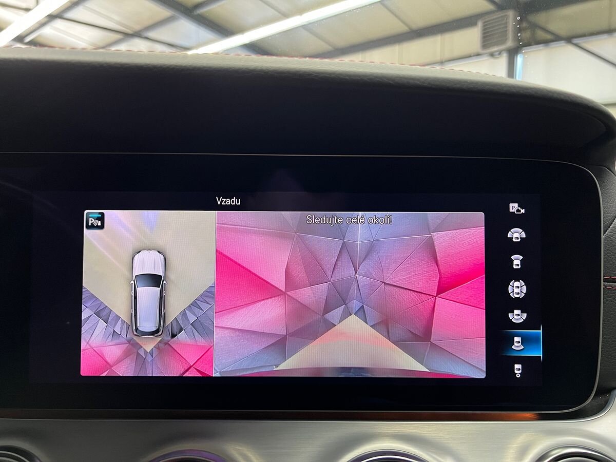 Mercedes-Benz Třídy E Kombi 3,0 l 320 kw