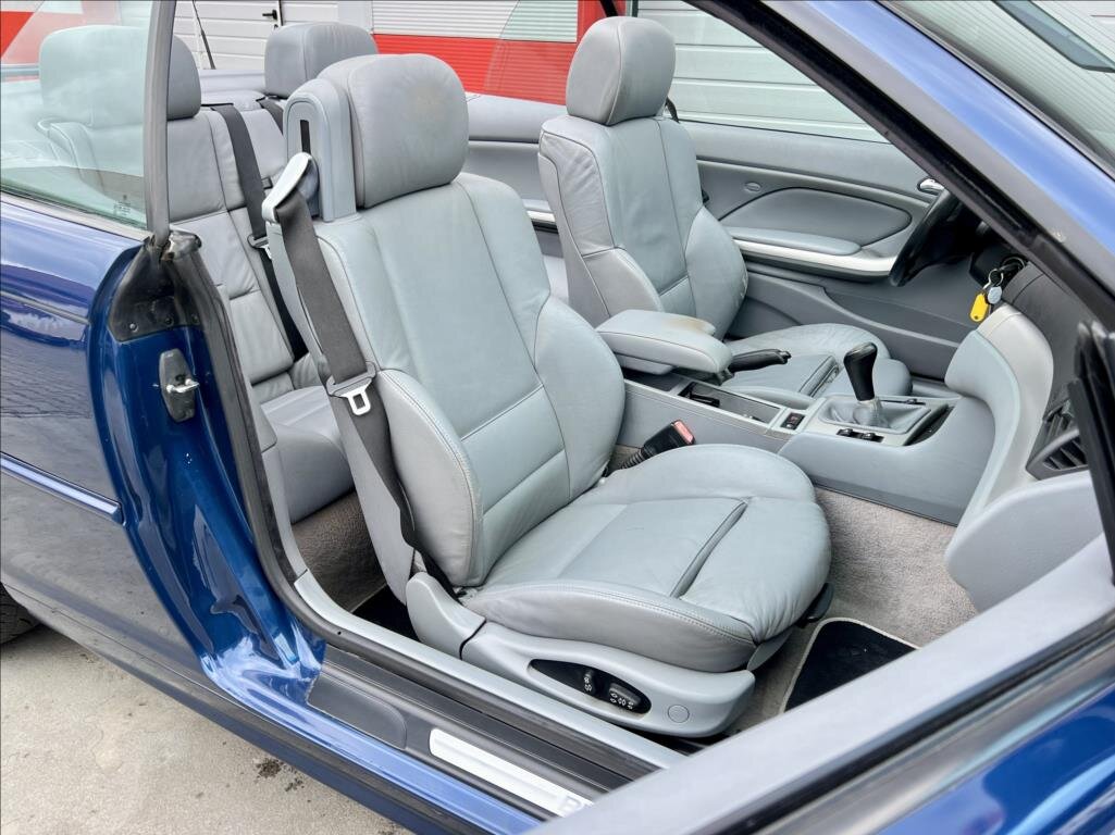 BMW Řada 3 Kabriolet 2,0 l 105 kw