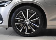 Volvo V60 Kombi 2,0 l 186 kw