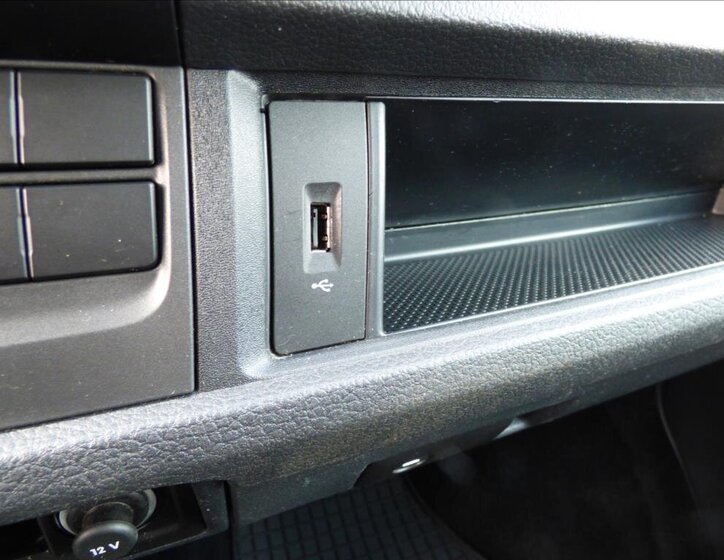 Volkswagen Caravelle MPV 2,0 l 110 kw